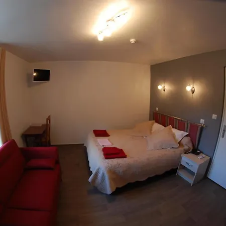 La Vieille 2* Saint-Privat-dʼAllier